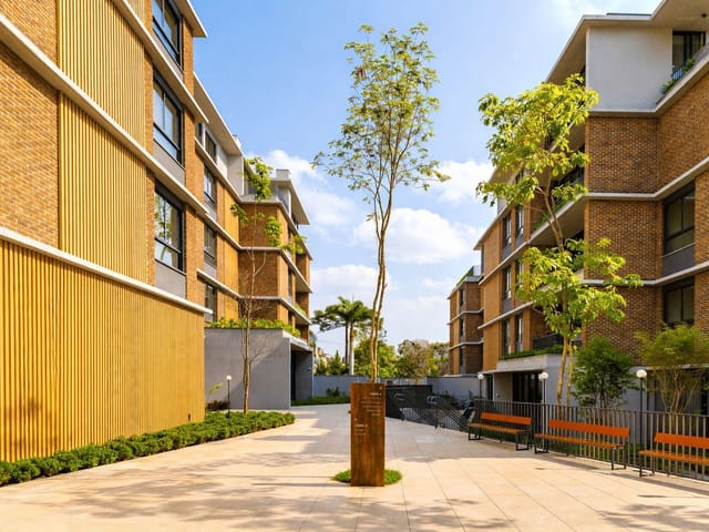 Apartamento com 439m² 3 quartos e 5 banheiros, à venda, no bairro Hugo Lange em Curitiba