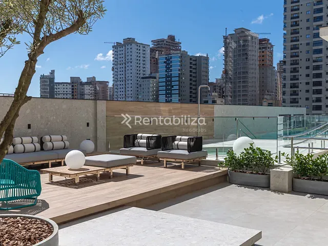 Apartamento 3 quartos e 4 banheiros, à venda, no bairro Meia Praia em Itapema