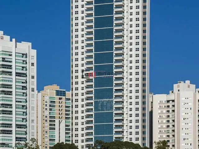 Apartamento 4 quartos e 5 banheiros, à venda, no bairro Gleba Fazenda Palhano em Londrina