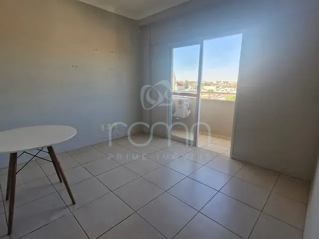 Apartamento 1 quarto e 1 banheiro, à venda, no bairro Vila Ercília em São José do Rio Preto