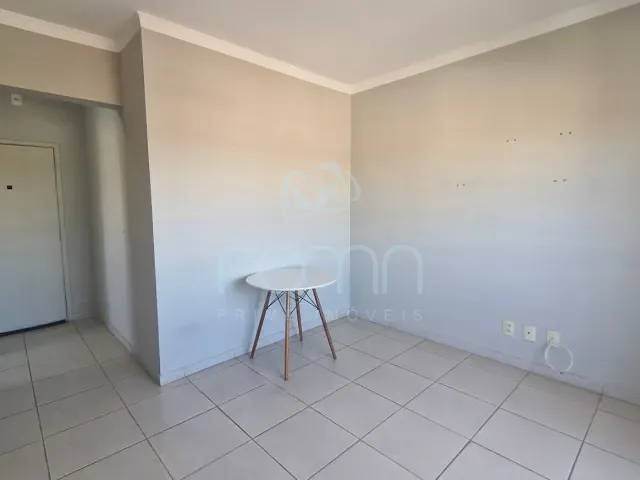 Apartamento 1 quarto e 1 banheiro, à venda, no bairro Vila Ercília em São José do Rio Preto