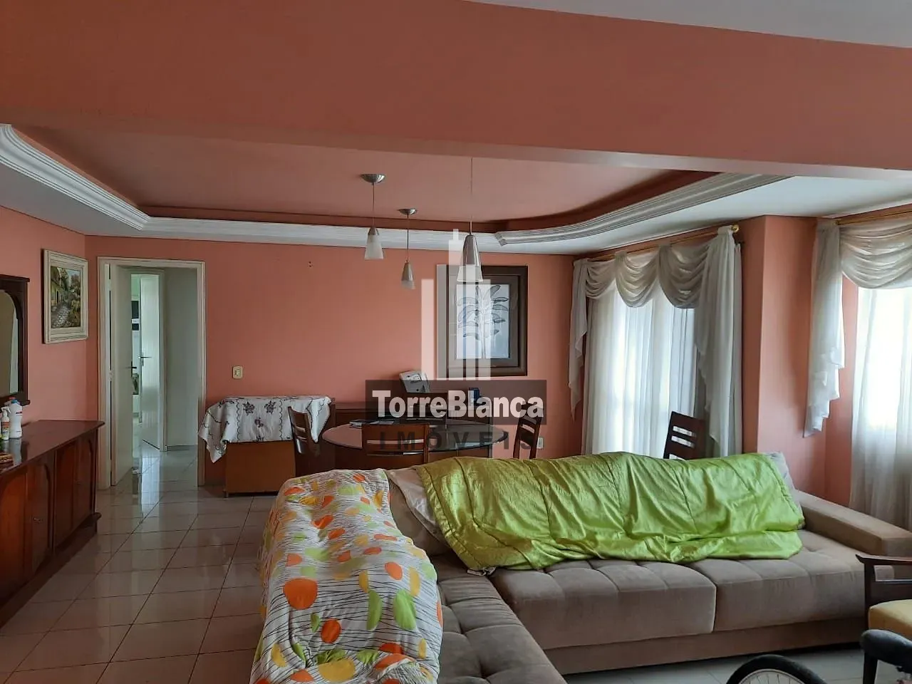 Apartamento, 3 quartos, 100 m² - Foto 2