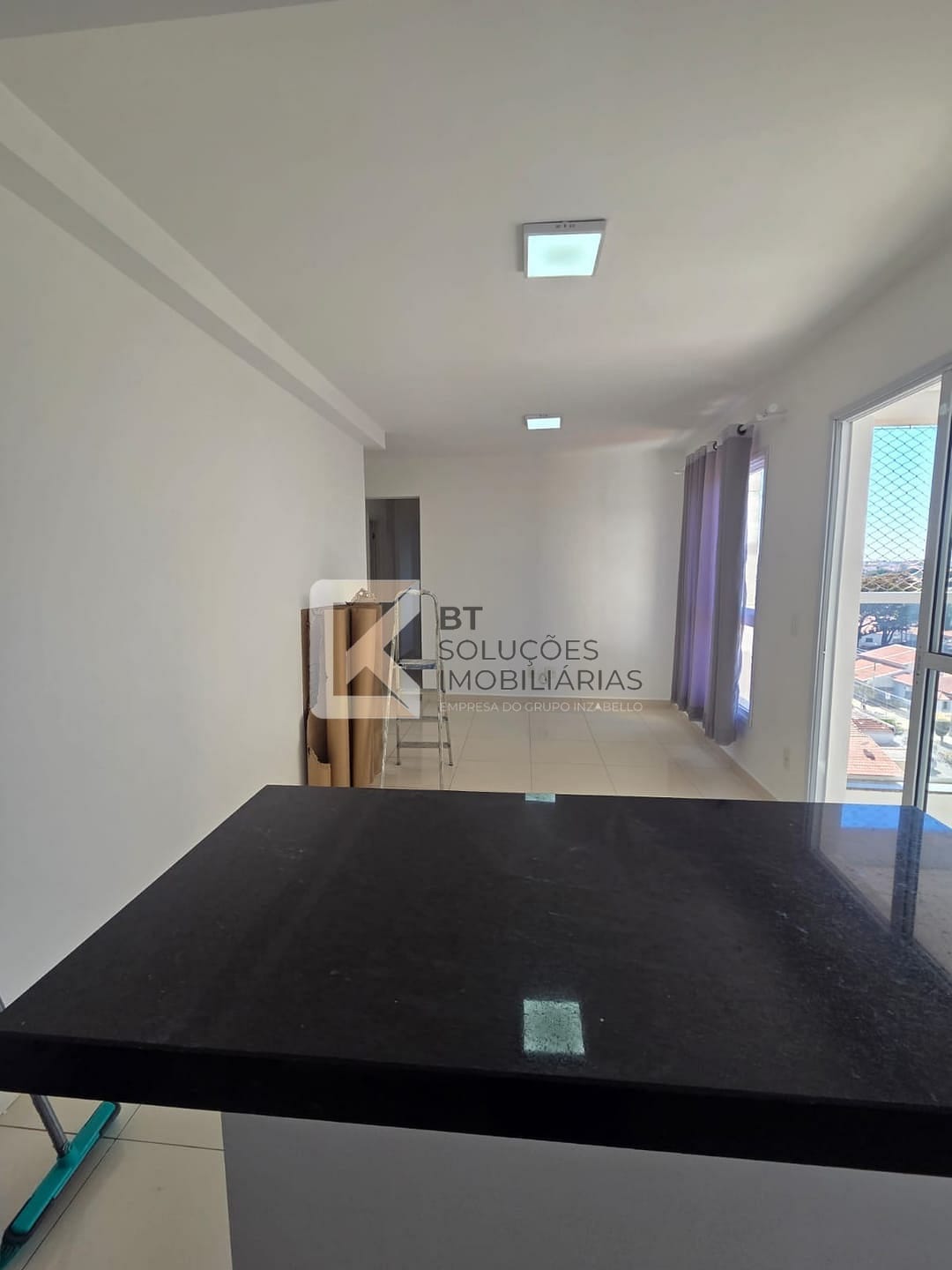 Apartamento à venda e aluguel com 3 quartos, 82m² - Foto 2
