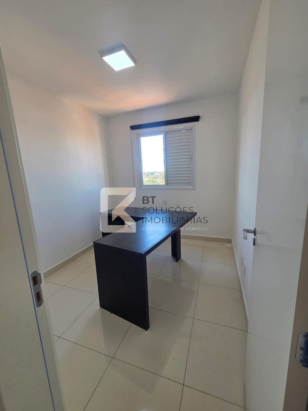 Apartamento à venda e aluguel com 3 quartos, 82m² - Foto 9