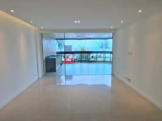 Apartamento 4 quartos e 6 banheiros, à venda, no bairro Recreio dos Bandeirantes em Rio de Janeiro