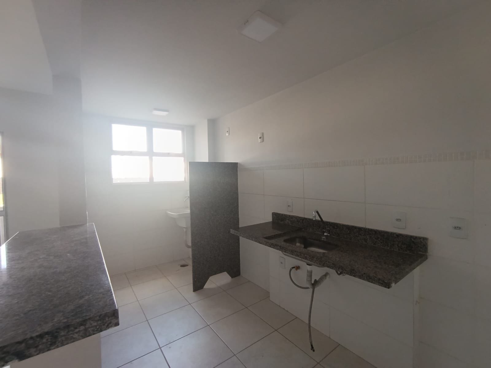 Apartamento à venda com 2 quartos, 64m² - Foto 5