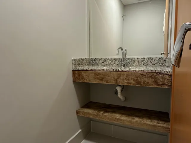 Apartamento com 96m² 3 quartos e 3 banheiros, à venda ou para alugar, no bairro Vila Scarpelli em Santo André