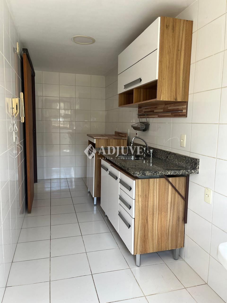 Apartamento à venda com 3 quartos, 87m² - Foto 8