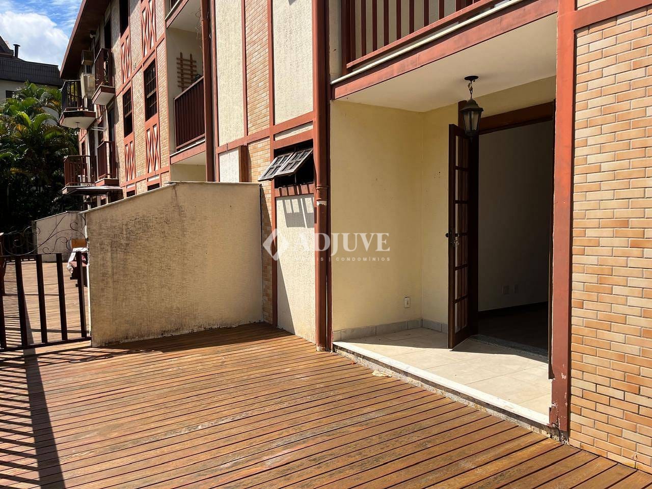 Apartamento à venda com 3 quartos, 87m² - Foto 12