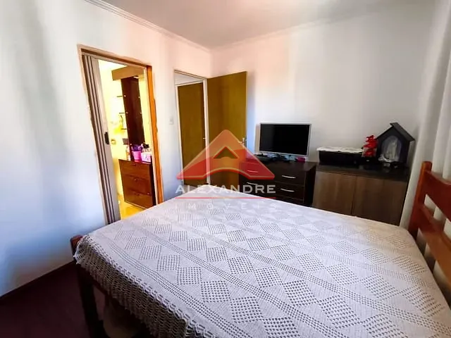 Apartamento com 80m² 3 quartos e 1 banheiro, à venda, no bairro Jardim Ismênia em São José dos Campos