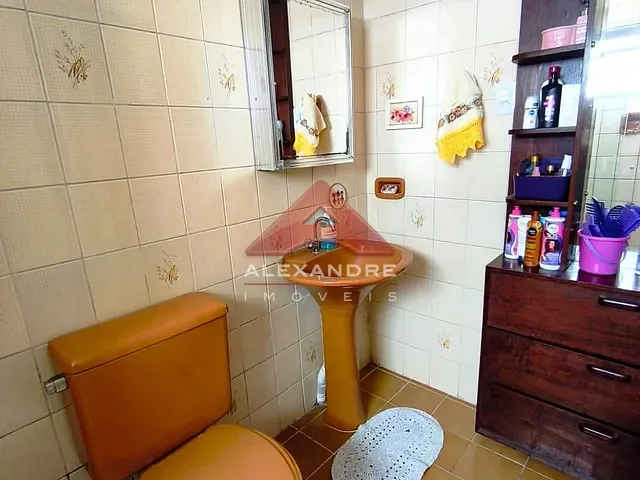 Apartamento com 80m² 3 quartos e 1 banheiro, à venda, no bairro Jardim Ismênia em São José dos Campos