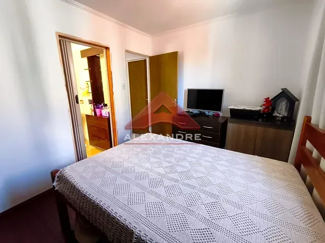 Apartamento com 80m² 3 quartos e 1 banheiro, à venda, no bairro Jardim Ismênia em São José dos Campos