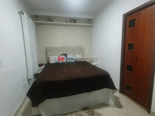 Apartamento 3 quartos e 2 banheiros, à venda, no bairro Campestre em Santo André