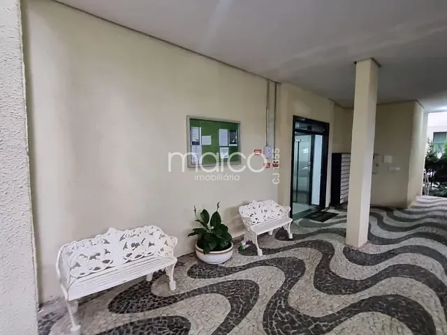Apartamento 3 quartos e 1 banheiro, para alugar, no bairro Setor Bueno em Goiânia