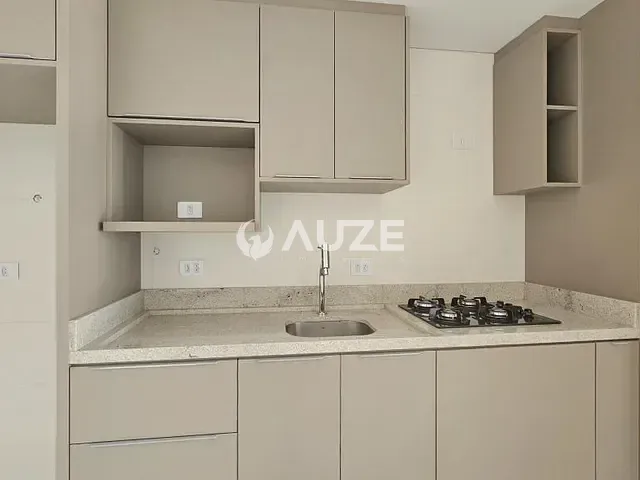 Apartamento com 63m² 2 quartos e 2 banheiros, à venda, no bairro Cristo Rei em Curitiba