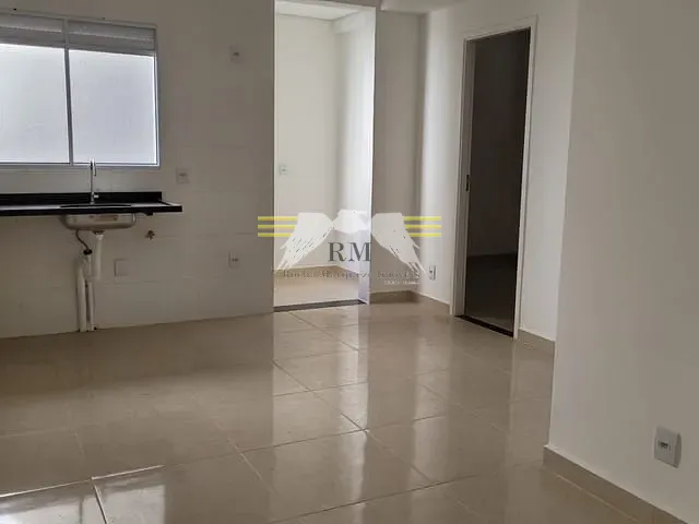 Apartamento 2 quartos e 1 banheiro, à venda, no bairro Chácara Califórnia em São Paulo