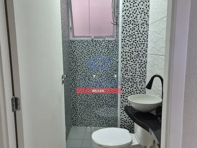 Apartamento com 44m² 2 quartos e 1 banheiro, à venda, no bairro Guaraituba em Colombo