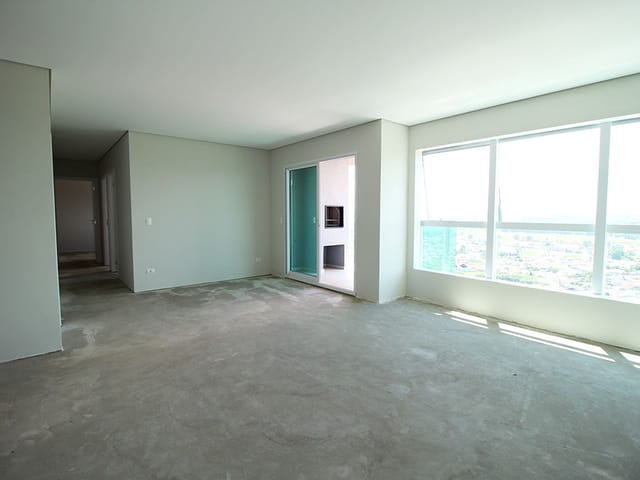 Apartamento com 187m² 3 quartos e 2 banheiros, à venda, no bairro Uvaranas em Ponta Grossa