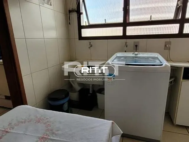 Apartamento com 221m² 5 quartos e 3 banheiros, à venda, no bairro Cambuí em Campinas