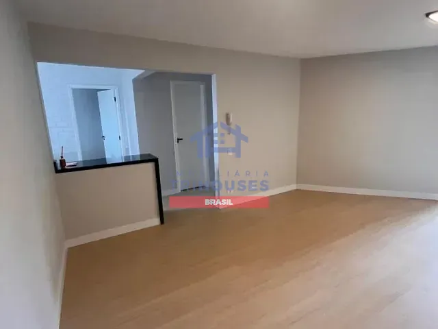 Apartamento com 104m² 2 quartos e 1 banheiro, à venda, no bairro Bacacheri em Curitiba