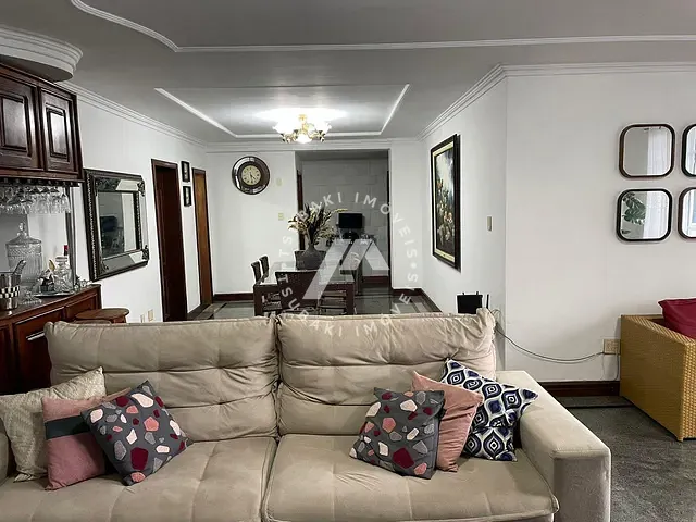 Apartamento 3 quartos e 4 banheiros, à venda, no bairro Nazaré em Belém
