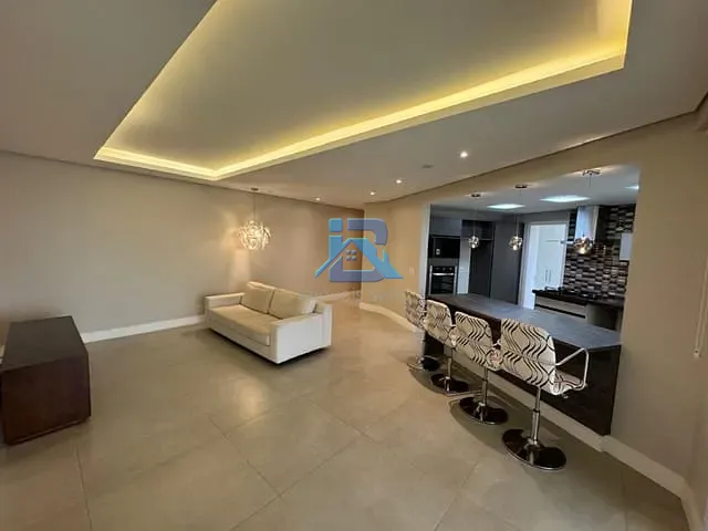 Apartamento com 118m² 3 quartos e 4 banheiros, para alugar, no bairro Centro em Itatiba
