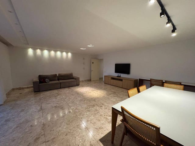 Apartamento com 167m² 3 quartos e 5 banheiros, à venda, no bairro Jardim Goiás em Goiânia