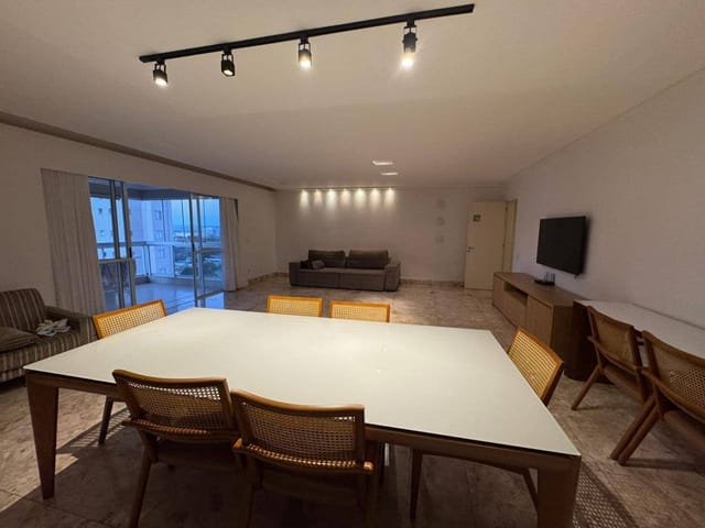 Apartamento com 167m² 3 quartos e 5 banheiros, à venda, no bairro Jardim Goiás em Goiânia