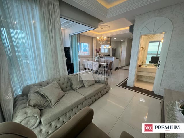 Apartamento 4 quartos e 6 banheiros, à venda, no bairro Meia Praia em Itapema