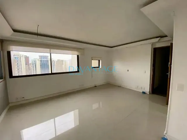 Apartamento 3 quartos e 4 banheiros, à venda, no bairro Jardim Paulista em São Paulo