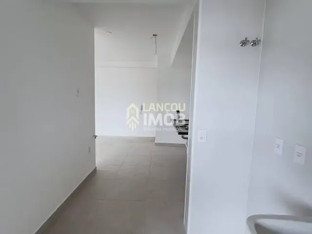 Apartamento 2 quartos e 2 banheiros, à venda, no bairro Parque Residencial Eloy Chaves em Jundiaí