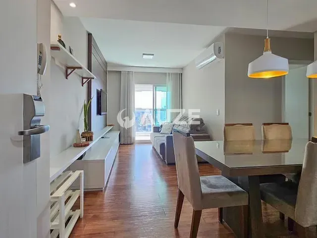 Apartamento com 65m² 2 quartos e 2 banheiros, à venda, no bairro Centro em Curitiba