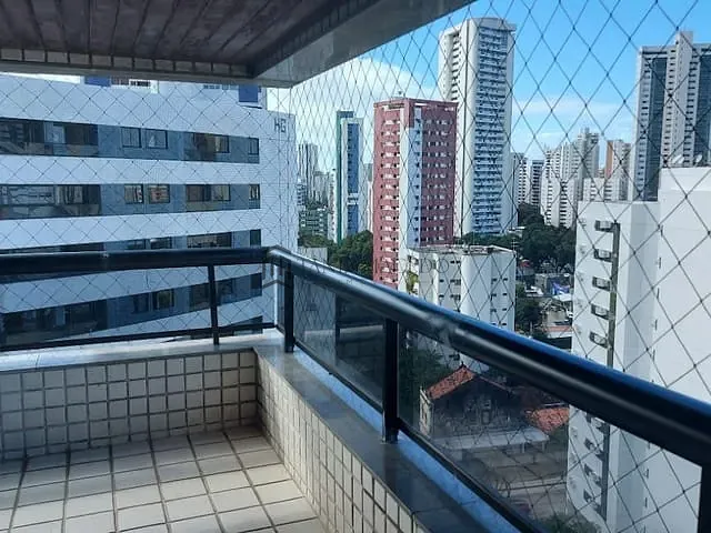 Apartamento 4 quartos e 3 banheiros, à venda, no bairro Graças em Recife
