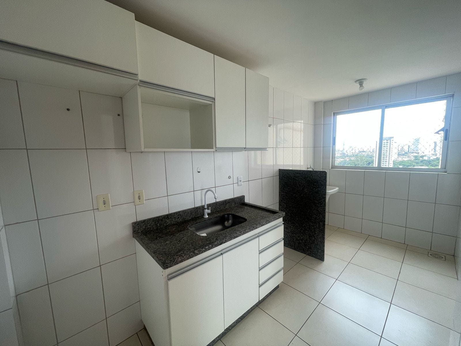 Apartamento à venda com 2 quartos, 62m² - Foto 9