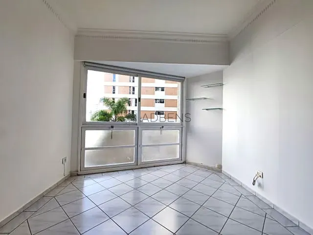 Apartamento 1 quarto e 1 banheiro, para alugar, no bairro Consolação em São Paulo