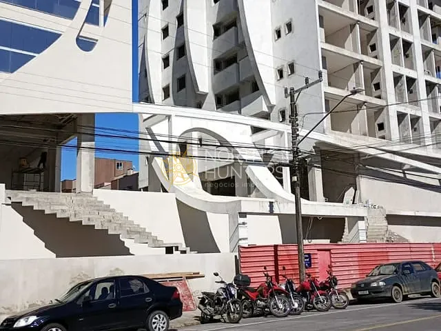 Apartamento com 194m² 3 quartos e 4 banheiros, à venda, no bairro Santo Antônio em Joinville