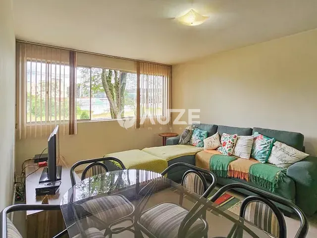 Apartamento com 69m² 3 quartos e 2 banheiros, à venda, no bairro Novo Mundo em Curitiba