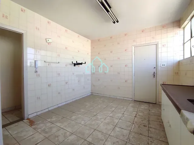 Apartamento 3 quartos e 3 banheiros, à venda, no bairro Centro em Taubaté