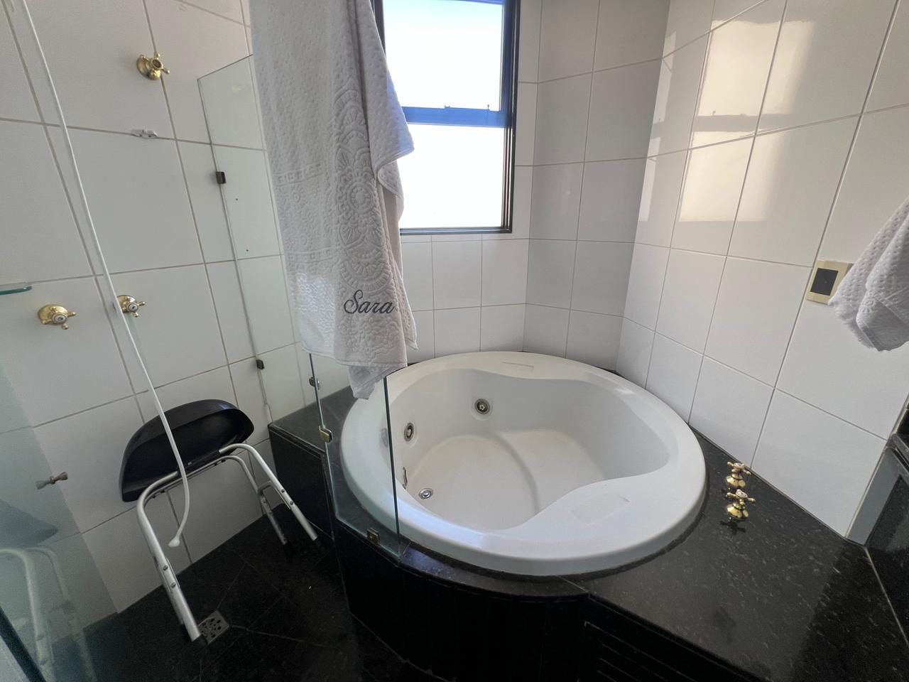 Apartamento à venda com 4 quartos, 350m² - Foto 15