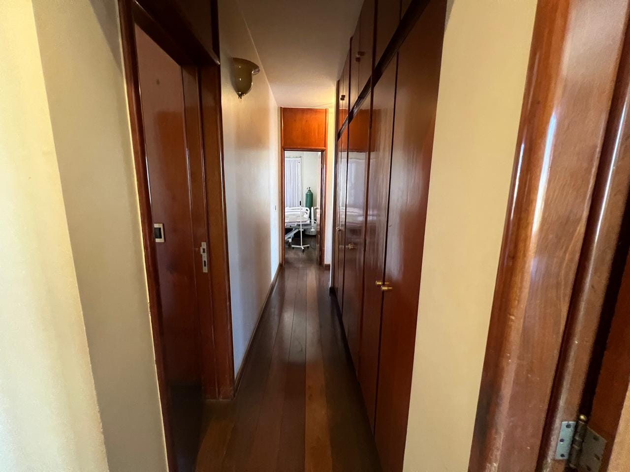 Apartamento à venda com 4 quartos, 350m² - Foto 18