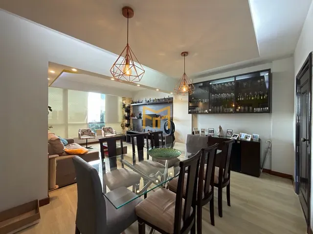 Apartamento 3 quartos e 4 banheiros, à venda, no bairro Batista Campos em Belém