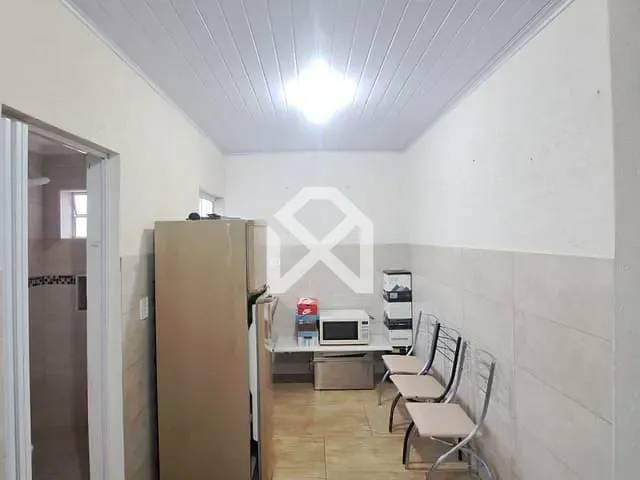 Casa com 27m² 1 quarto e 1 banheiro, para alugar, no bairro Vila Nhocune em São Paulo
