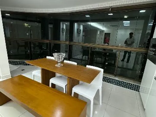 Apartamento 3 quartos e 4 banheiros, à venda, no bairro Boa Viagem em Recife