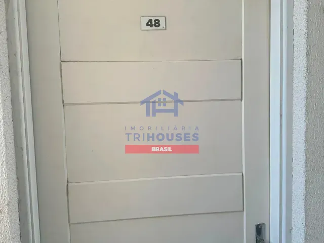 Apartamento com 52m² 2 quartos e 1 banheiro, à venda, no bairro Guaraituba em Colombo