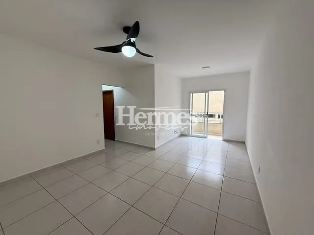 Apartamento com 67m² 2 quartos e 2 banheiros, à venda ou para alugar, no bairro Jardim América em Paulínia
