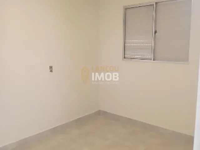 Apartamento 2 quartos e 1 banheiro, à venda, no bairro Jardim das Acácias em Várzea Paulista