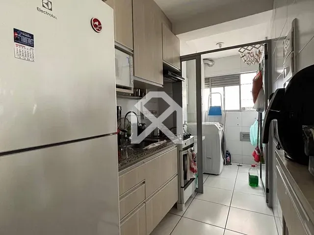 Apartamento com 58m² 3 quartos e 1 banheiro, para alugar, no bairro Parque São Jorge em São Paulo