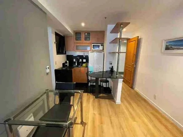 Flat com 50m² 1 quarto e 1 banheiro, à venda, no bairro Ipanema em Rio de Janeiro