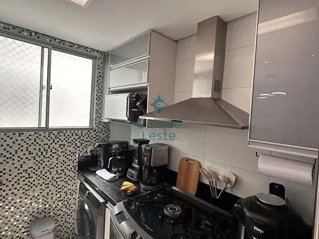 Apartamento 2 quartos e 1 banheiro, à venda, no bairro Planalto em Belo Horizonte