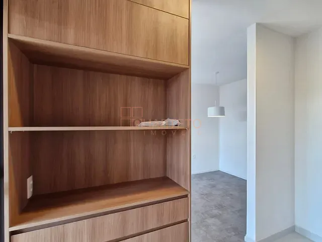 Apartamento 2 quartos e 2 banheiros, à venda ou para alugar, no bairro Vila Anastácio em São Paulo